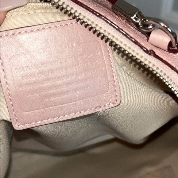 Coach Kelsey studded caviar pebbled leather large shoulder bag - Picture 4 of 14